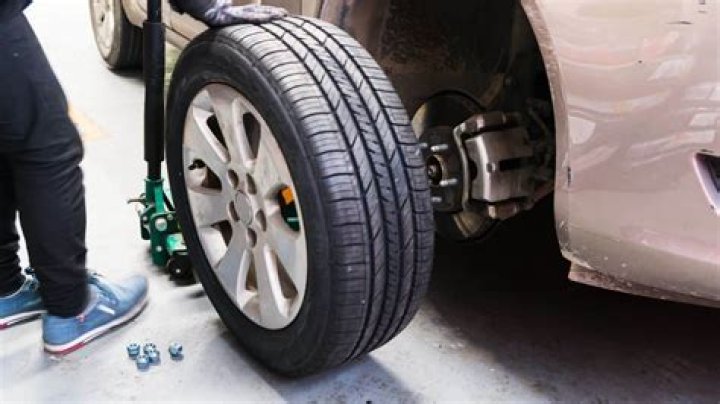 Can you use car tires on a boat trailer?