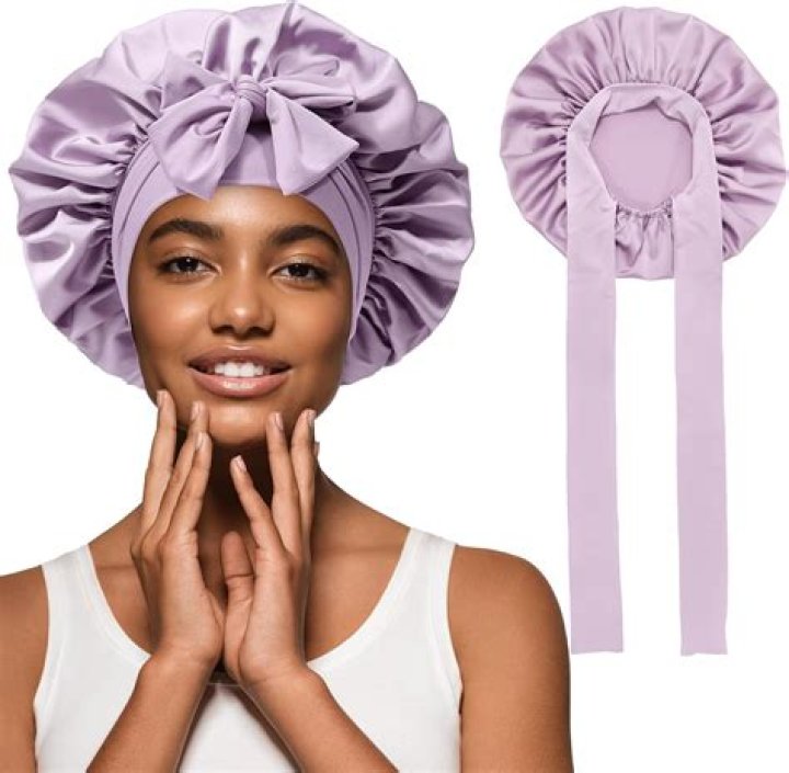 Can you wear a bonnet in the shower?