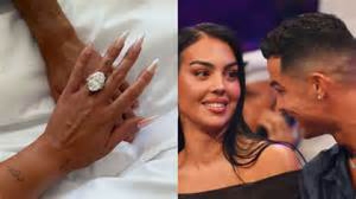How big is Floyd mayweathers fiances ring?