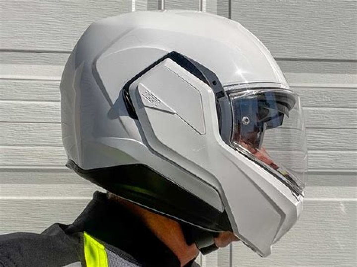 How do they test motorcycle helmets?