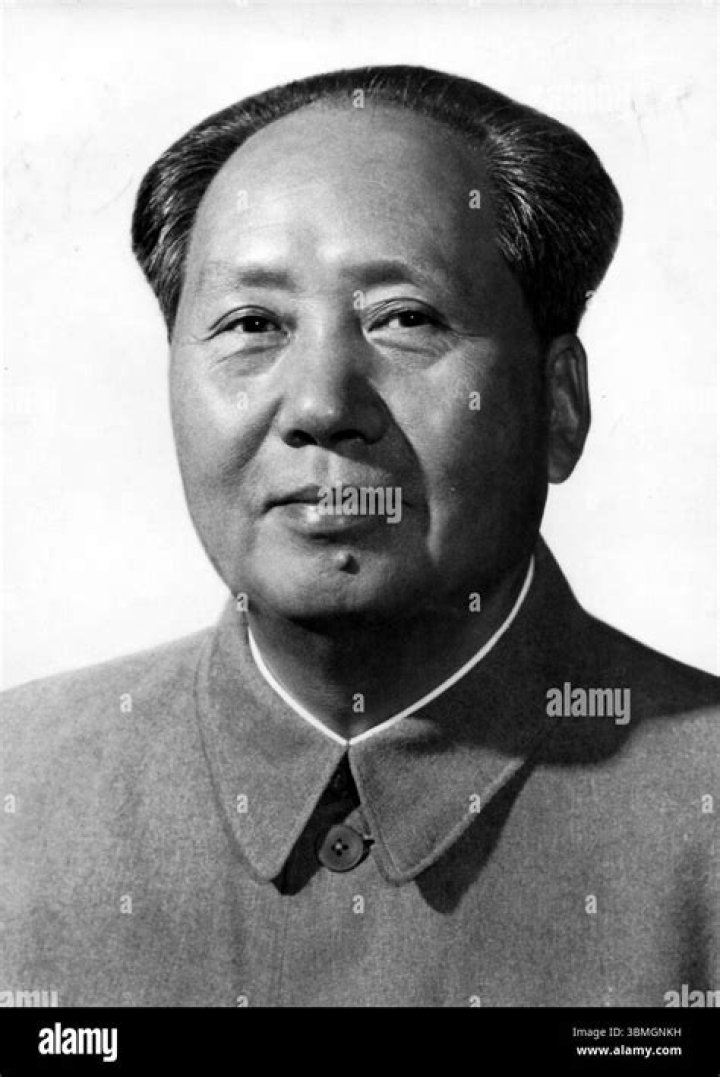 How is Mao Tse Tung pronounced?