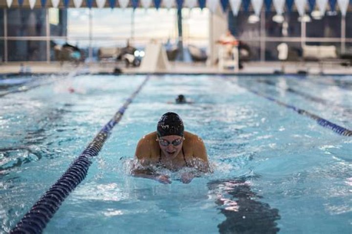 What swimming burns fat best?