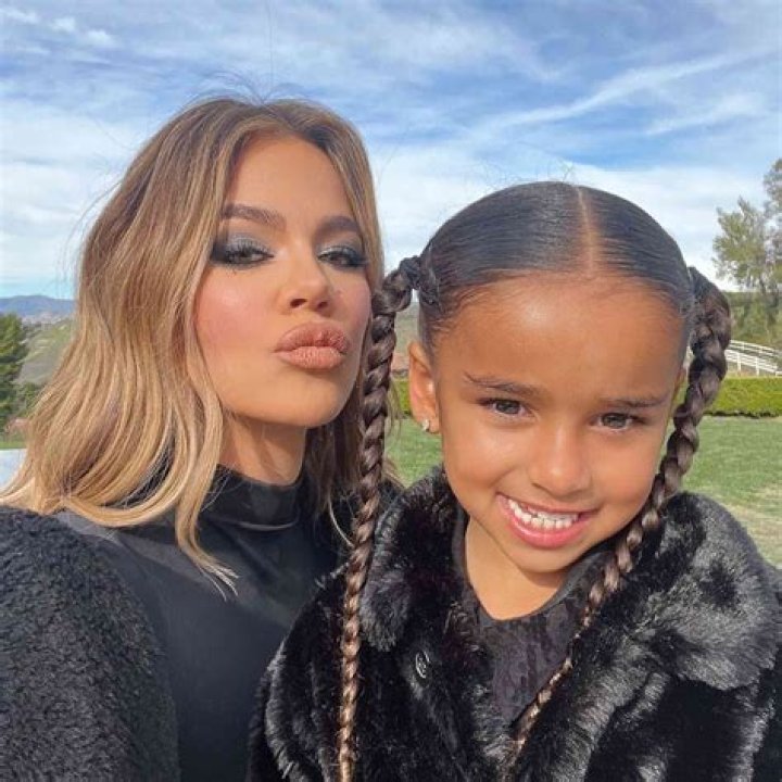 Who has custody of Pauly's daughter?
