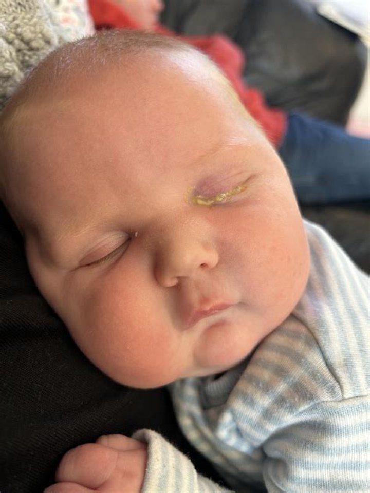 Why does my newborn like her dad more?